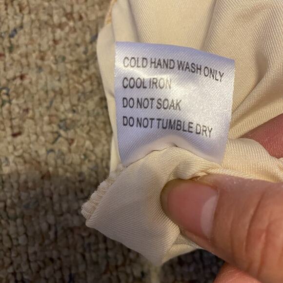 Princess Polly Babydoll Dress Sz 4 Beige Red Pink Rose Ruched Bodycon Sexy Love - Picture 11 of 11